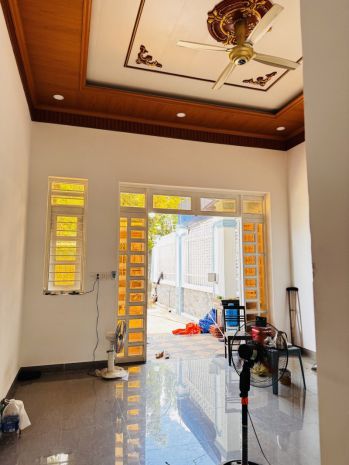 Bán nhà 390m² dĩ an,ngang khủng 12m,shr đường xe hơi 2 6855525