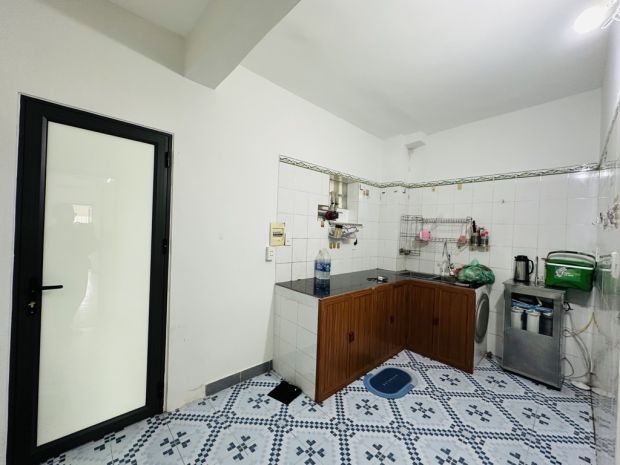 Tập thể quỳnh lôi hai bà trưng 6856103