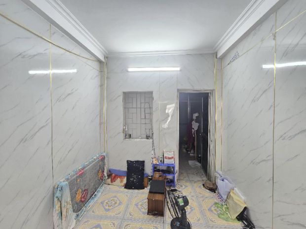 Mảnh đất 111m  tại phố tân mai  mặt phố ô tô tránh 6856918