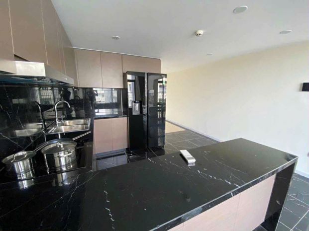 Mình tìm bạn nữ ở ghép  slot 1:1 tại căn hộ duplex 6857064