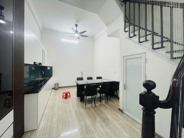 Hoàng văn thái cách 1 nhà ra phố - thoáng 2 mặt 43m2 4 tầng 6857771