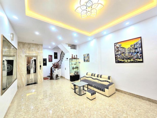 Bán  nhà đường láng đống đa mới ở ngay dt 45m 6t 13.5 tỷ 6857940