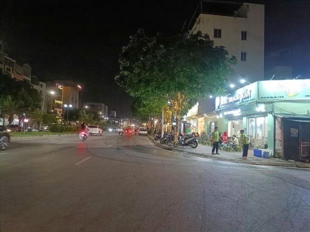 Mặt phố - lô góc - dòng tiền - kinh doanh đỉnh cao bồ đề 6858475