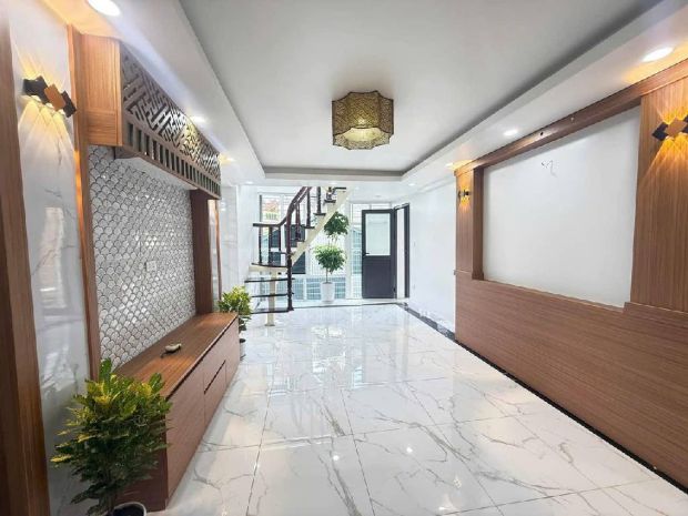 Bán tập thể bạch mai -3 ngủ hai vệ sinh, nhà đẹp ở luôn 6858784