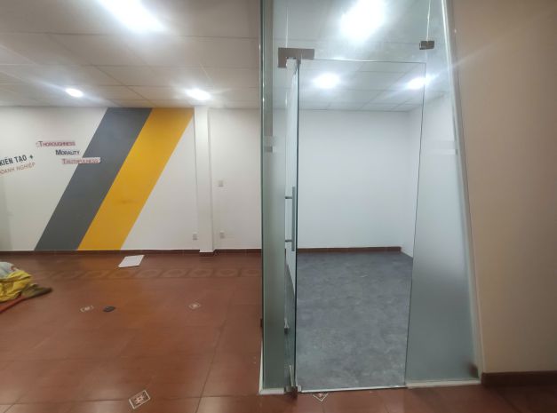 Nhà mặt phố cho thuê tầng 1 tại đường nguyễn minh hoàng, phư 6859412