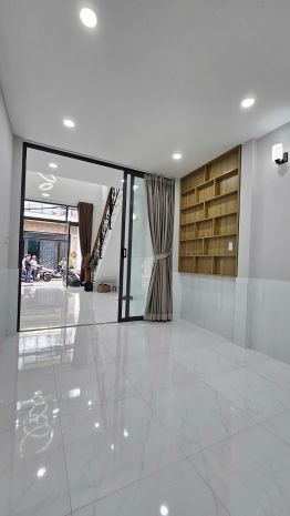 Mặt tiền kinh doanh 
tân mỹ phú mỹ hưng q7
ngang 5 dài 10 6859437
