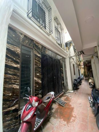 Chính chủ cho thuê nhà 5 tầng ngõ 211 khương trung - 3 pn 6859510