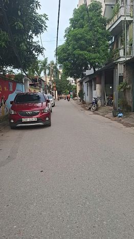 Bán nhà thạch bàn long biên  6 tầng thang máy  lô góc 6859932