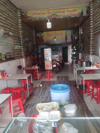 Sang nhượng nhanh mặt bằng quán cơm tại đường lê văn 6860438
