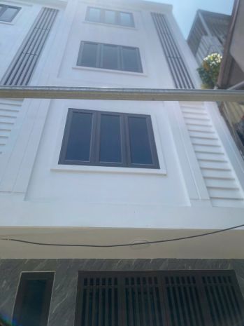 Cho thuê nhà 4 tầng  ngõ 28 thượng phúc  tả thanh oai 6860553