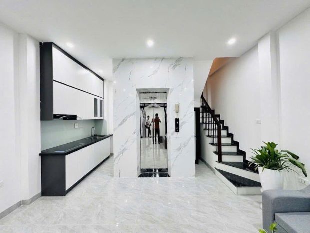 Bán nhà ngọc hà  đội cấn  nhà mới 6 tầng 1 tum  full nội 6861281