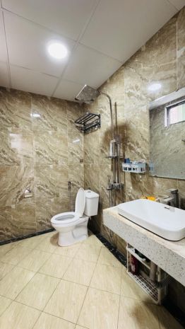Bán nhà phố vũ tông phan 6 tầng lô góc, thang máy, gara, 6861411