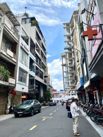 Mặt tiền đặng thị nhu, bến thành, q.1: 4.2x12m, vị trí 6861496