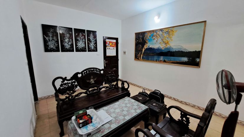 Cho thuê căn hộ tập thể hoàng quốc việt, 60m2, 2 ngủ, 1 vệ 6862156