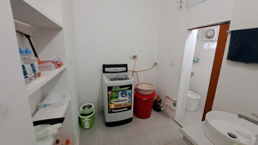 Cho thuê căn hộ tập thể hoàng quốc việt, 60m2, 2 ngủ, 1 vệ 6862159