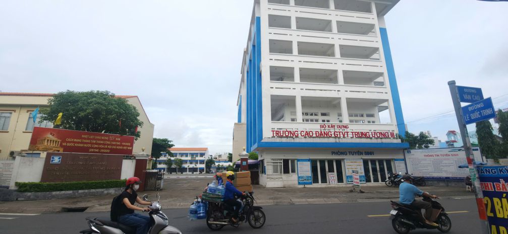 Bán nhà mặt tiền nb văn cao 70m², 2 lầu+st - gần trường gtvt 6862311