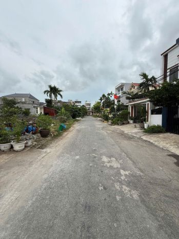 Bán đất mặt đường vũ thị ngọc toàn  giá chỉ 2.4x tỷ  zalo 6862539