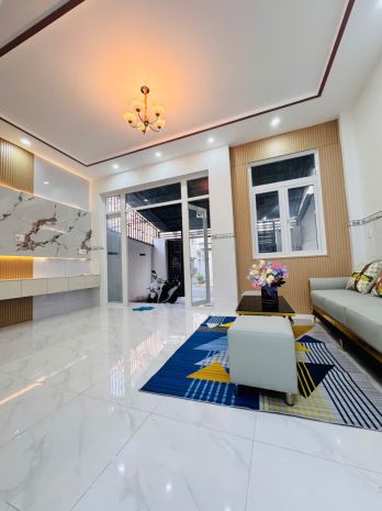 Nhà sát mặt tiền tx22, 1 xẹc hẻm 7m, 3 lầu full nội thất 6862699