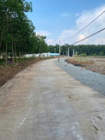 Hót - cần bán lô đất khu phố 3 - huyện hớn quản - tỉnh 6862954