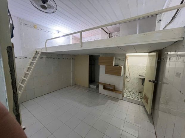 Cần sang nhượng hợp đồng thuê phòng duplex  quận 8 6863386