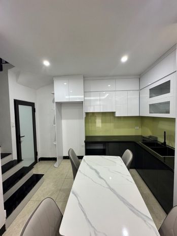 Bán nhà tô vĩnh diện, thanh xuân, gần ô tô, 40m2, 7.8 6863401