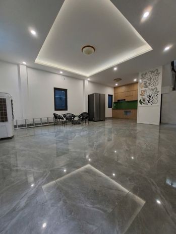 Bán nhà 46m x 5t tại đức giang, 10m ra oto tránh giá đầu tư 6864022