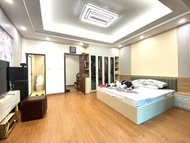 Khu vip lạc long quân, ô tô tránh, ở kết hợp kd, 90m chỉ 28 6864515