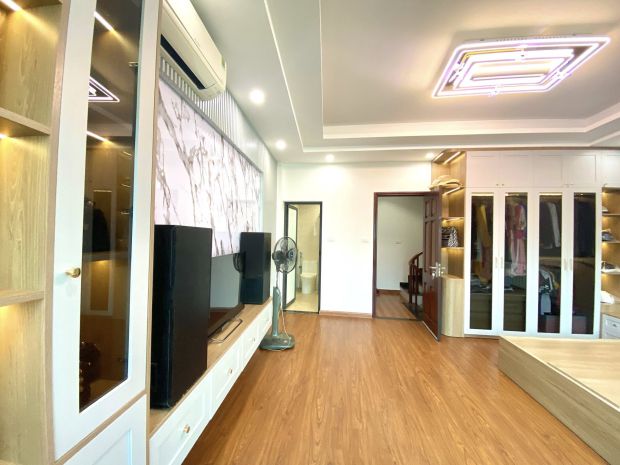 Khu vip lạc long quân, ô tô tránh, ở kết hợp kd, 90m chỉ 28 6864516