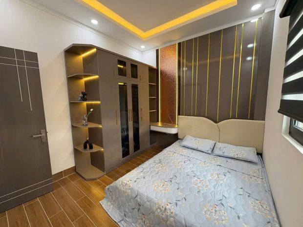 Bán gấp  nhà 1 trệt 1 lầu giá chỉ 1 tỷ 9 - nằm ngay mặt tiề 6864886