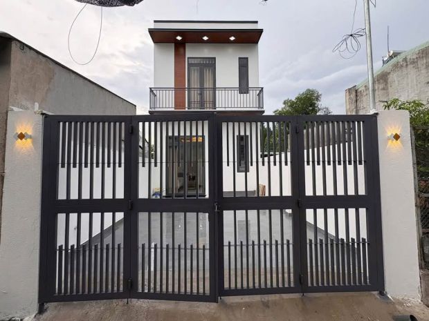 Bán gấp  nhà 1 trệt 1 lầu giá chỉ 1 tỷ 9 - nằm ngay mặt tiề 6864891