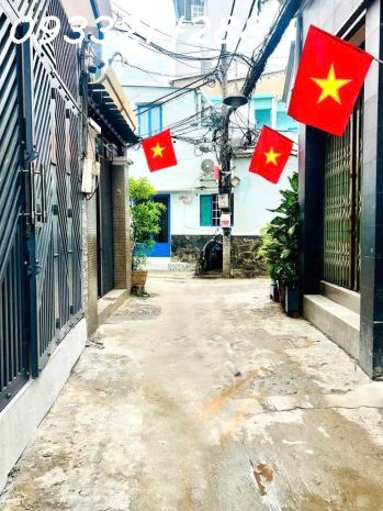 Nhà 2 tầng, cần bán gấp, gần lê trọng tấn -  đỗ nhuận - sơn 6864956