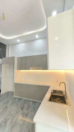 Nhà đẹp mới xây 1 trệt 2 lầu trung tâm thủ dầu một  chỉ hơn 6864989