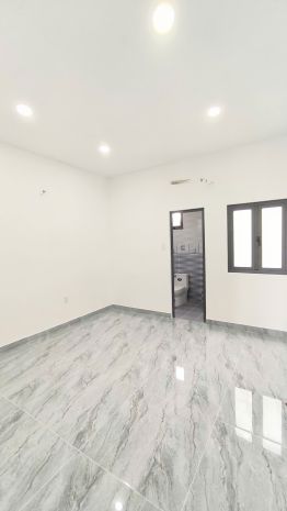 Nhà đẹp mới xây 1 trệt 2 lầu trung tâm thủ dầu một  chỉ hơn 6864992