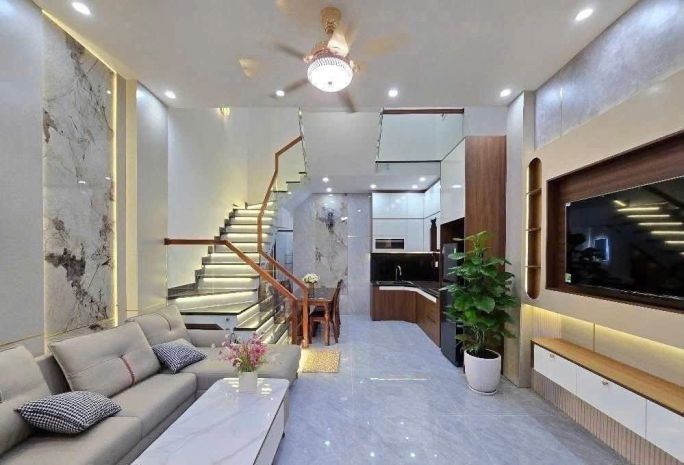 Bán nhà 3 tầng 5x25 thủ dầu một bình dương 6865622