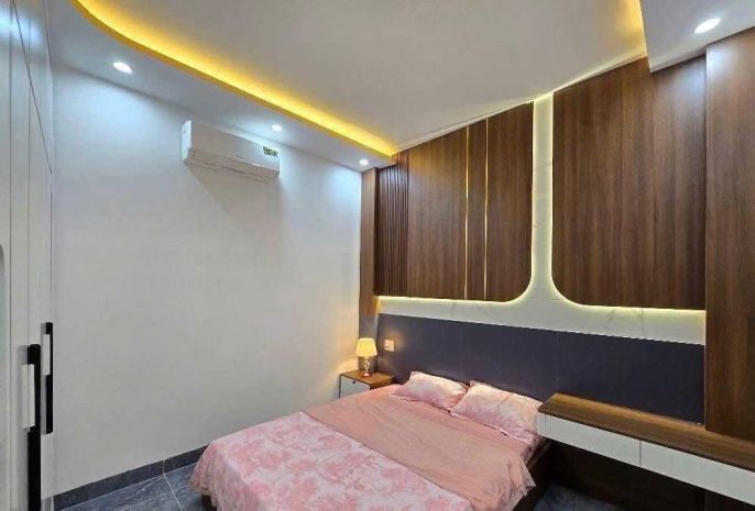 Bán nhà 3 tầng 5x25 thủ dầu một bình dương 6865624