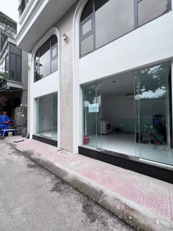 Cho thuê mặt bằng số 38 ngõ a4, cổng sau đại học hà nội 6866200