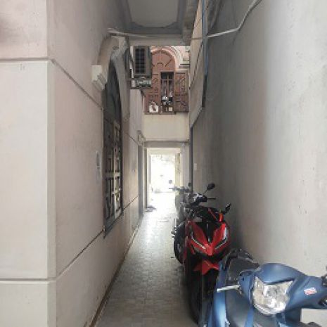Bán nhà phía sau tttm gigamall 6866456