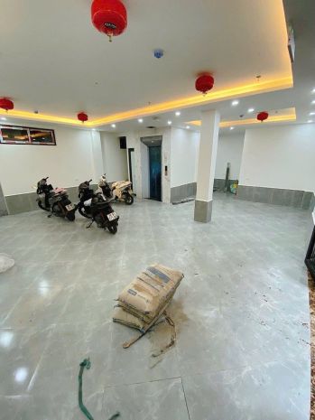 Bán toà nhà giảng võ, ba đình - 80m² x 7t thang máy - mt 8m 6866469