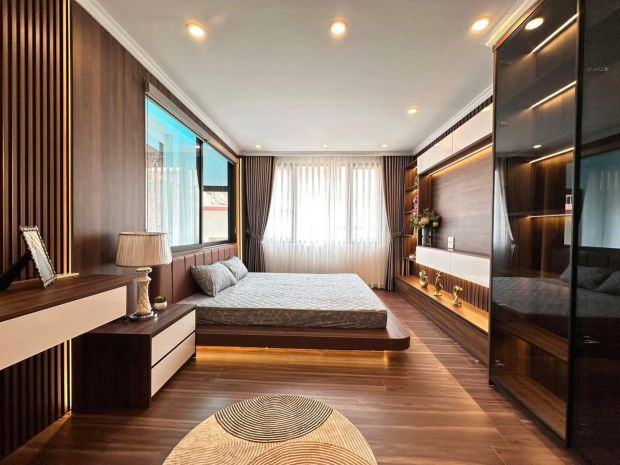 Bán nhà đẹp ở ngay - ngọc khánh, ba đình - 52m² x 6t thang 6866493