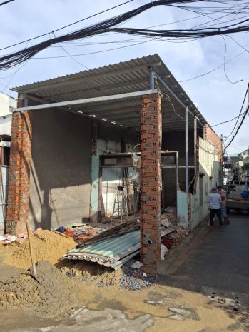 Nhà lô góc shr hxh né 100m2  lê thị riêng quận 12 ss 6866712