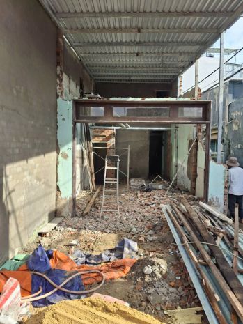 Nhà lô góc shr hxh né 100m2  lê thị riêng quận 12 ss 6866714