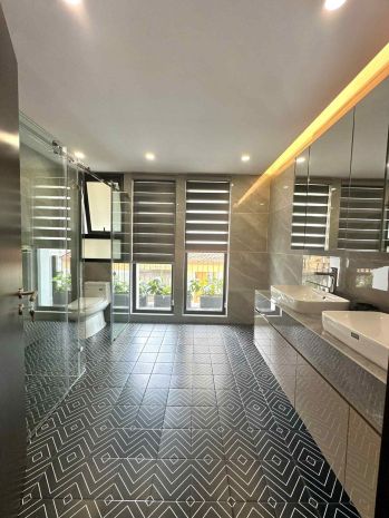 Bán nhà giải phóng, hoàng mai 80m lô góc, mặt tiền rộng, ô 6867108