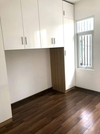 Chỉ 2 tỷ 450 sở hữu nhà 3 tầng hxh quận 6 tặng nội thất cao 6867969