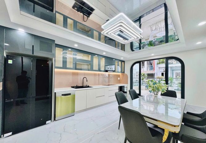 Nhà mặt phố 1 trệt 3 lầu 80m2 full nội thất giá chỉ 6,7 tỷ 6868315