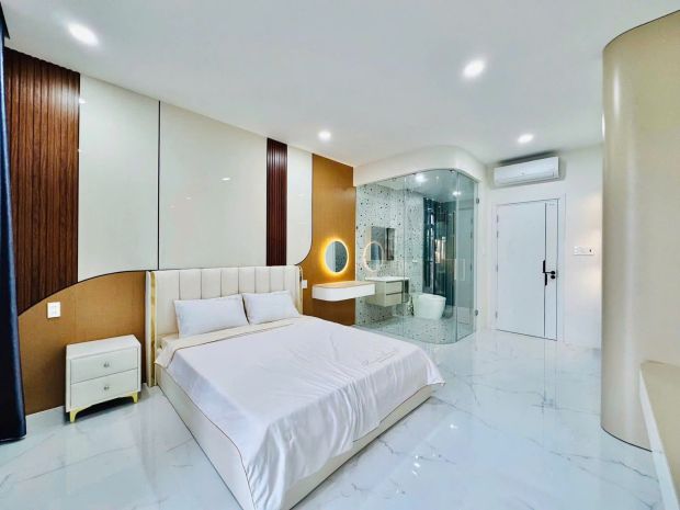 Nhà mặt phố 1 trệt 3 lầu 80m2 full nội thất giá chỉ 6,7 tỷ 6868316