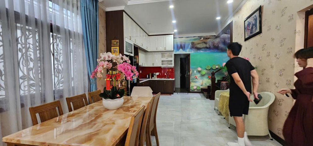 Bán biệt thự -c1  vĩnh điềm trung, nha trang góc đường 6868348