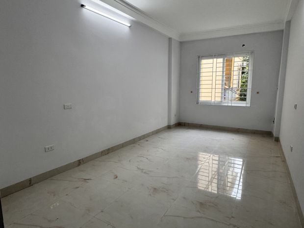 Bán nhà tân triều, thanh trì, một nhà ra ô tô, 31m2, 7.15 6868818