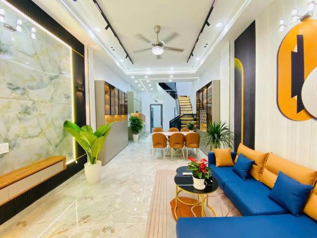 Bán nhà 2 tầng  hẻm xe hơi   bình tân  gần tân kỳ tân 6869163