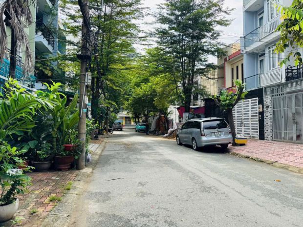Bán đất b36 khu nam long phú thuận quận 7 dt 4x20m, giá 9,5 6869428