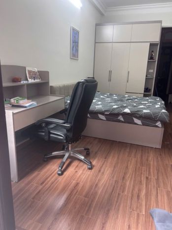 Dịch vọng cầu giấy 68m x5 tầng 15,5 tỷ ngõ thẳng,gần phố,lô 6869598